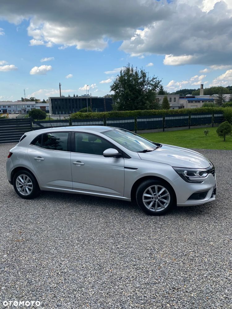 Renault Megane - 9