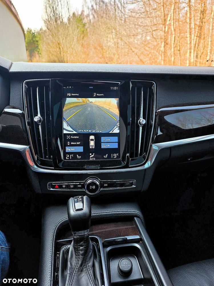 Volvo S90 T5 Geartronic Momentum - 28