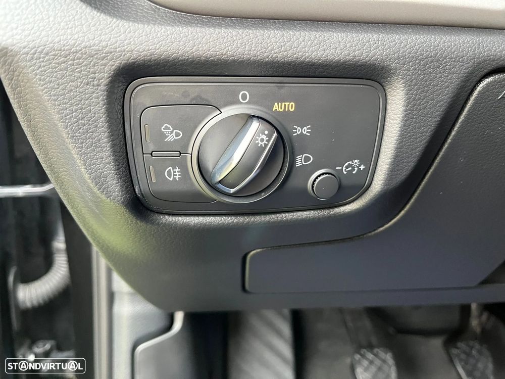 Audi A3 Sportback 1.6 TDI Attraction - 18