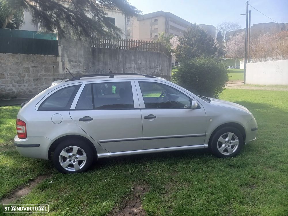 Skoda Fabia Break 1.2 Attractive - 6