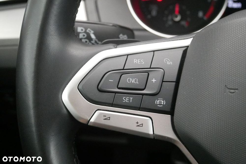 Volkswagen Passat Variant 1.5 TSI EVO Essence DSG - 21