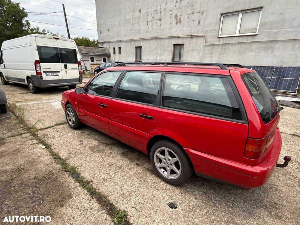 Volkswagen Passat Variant TDI - 2