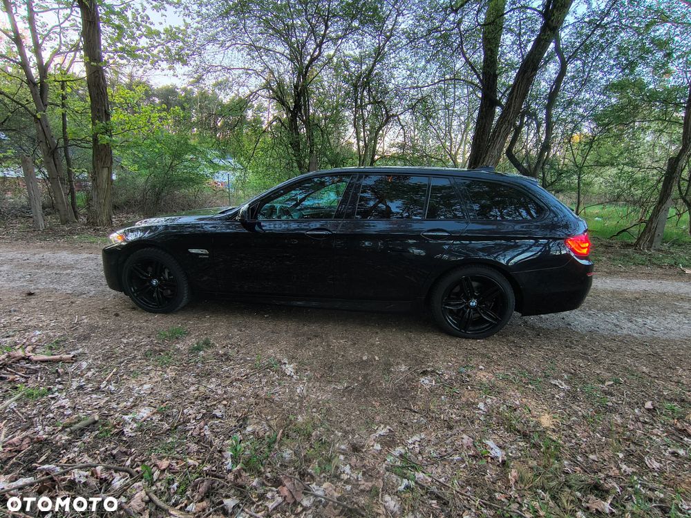 BMW Seria 5 530d xDrive - 8
