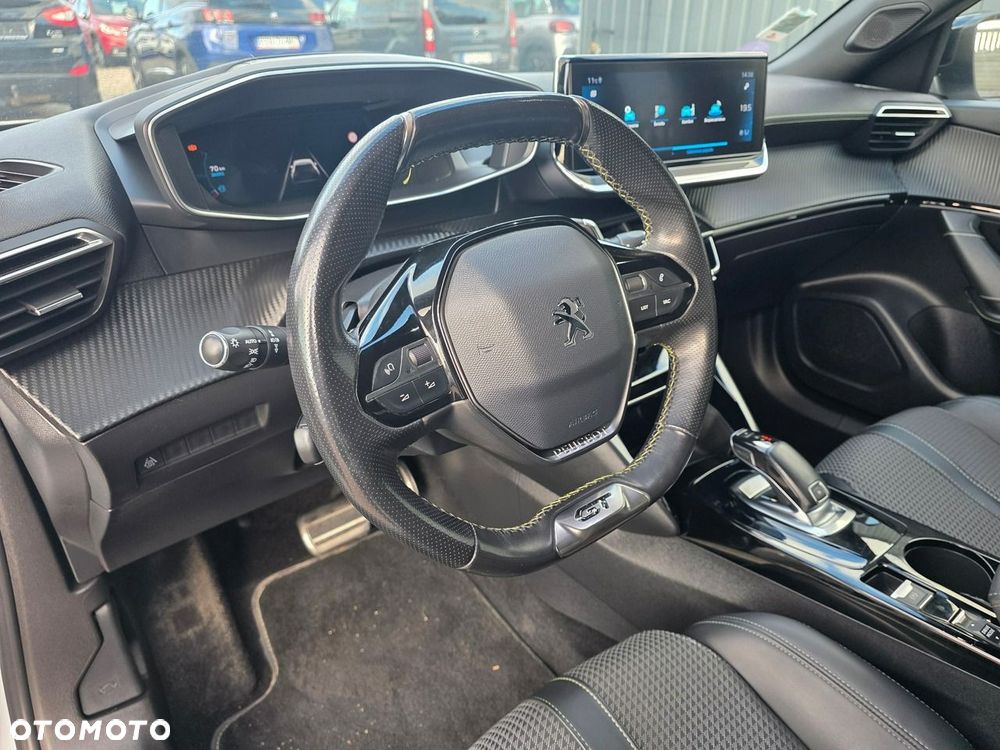 Peugeot 2008 1.2 PureTech GT Pack S&S EAT8 - 33