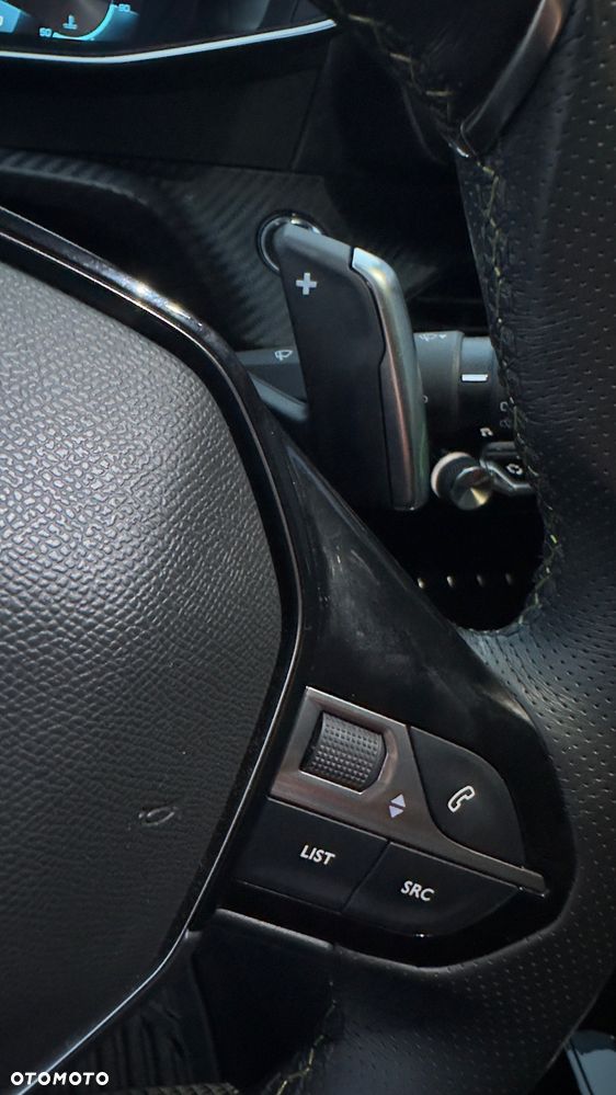 Peugeot 208 1.2 PureTech GT S&S EAT8 - 12