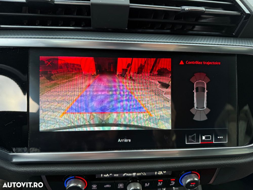 Audi Q3 2.0 40 TDI S tronic quattro S Line - 24