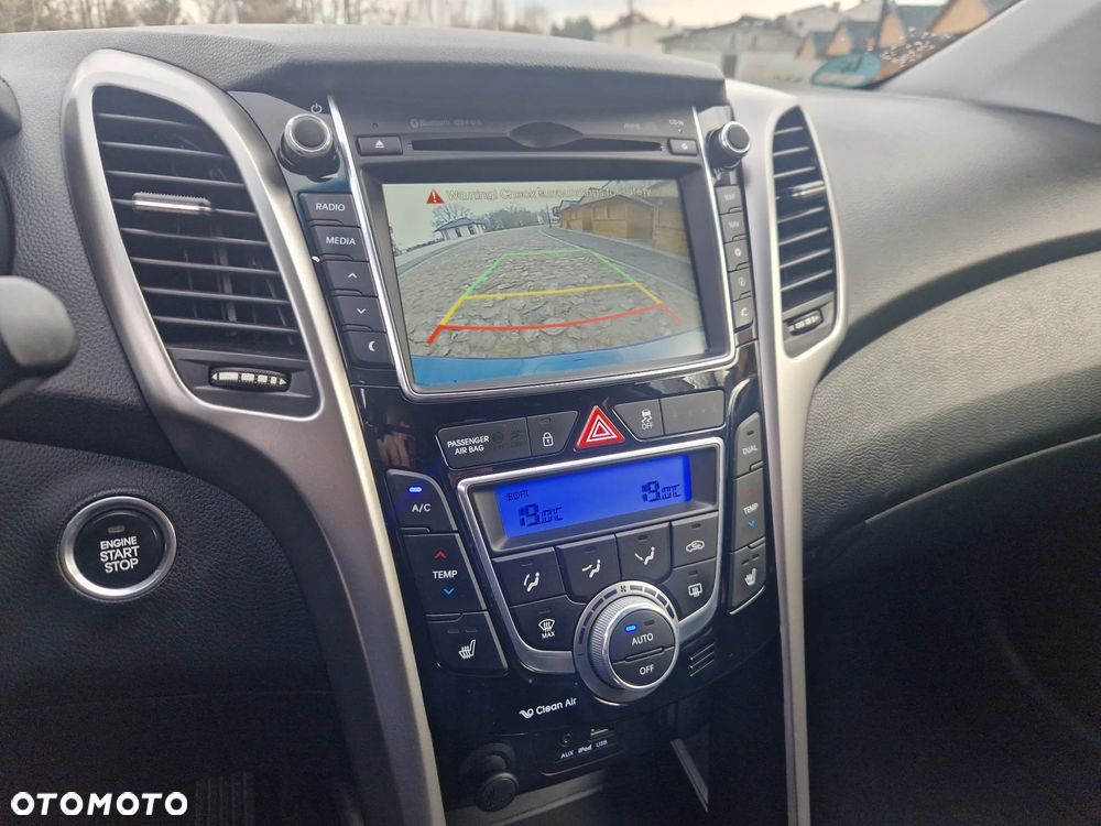 Hyundai i30 blue 1.6 GDI YES Gold - 17