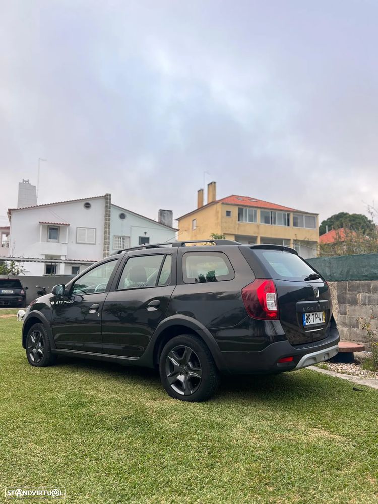 Dacia Logan 0.9 TCe Confort - 12