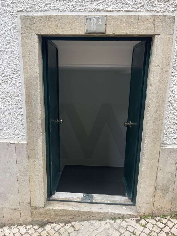 Arrendamento de Escritório, Atelier ou Loja com 18m2 a 1minuto a pé do - Grande imagem: 3/19