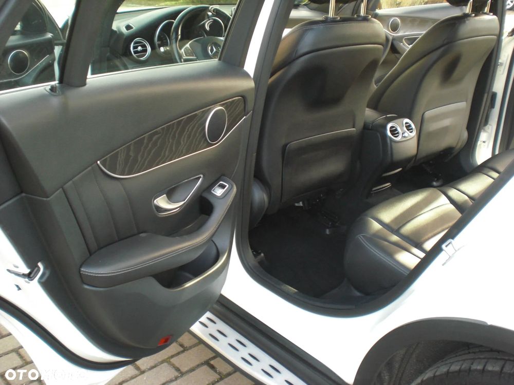 Mercedes-Benz GLC - 8