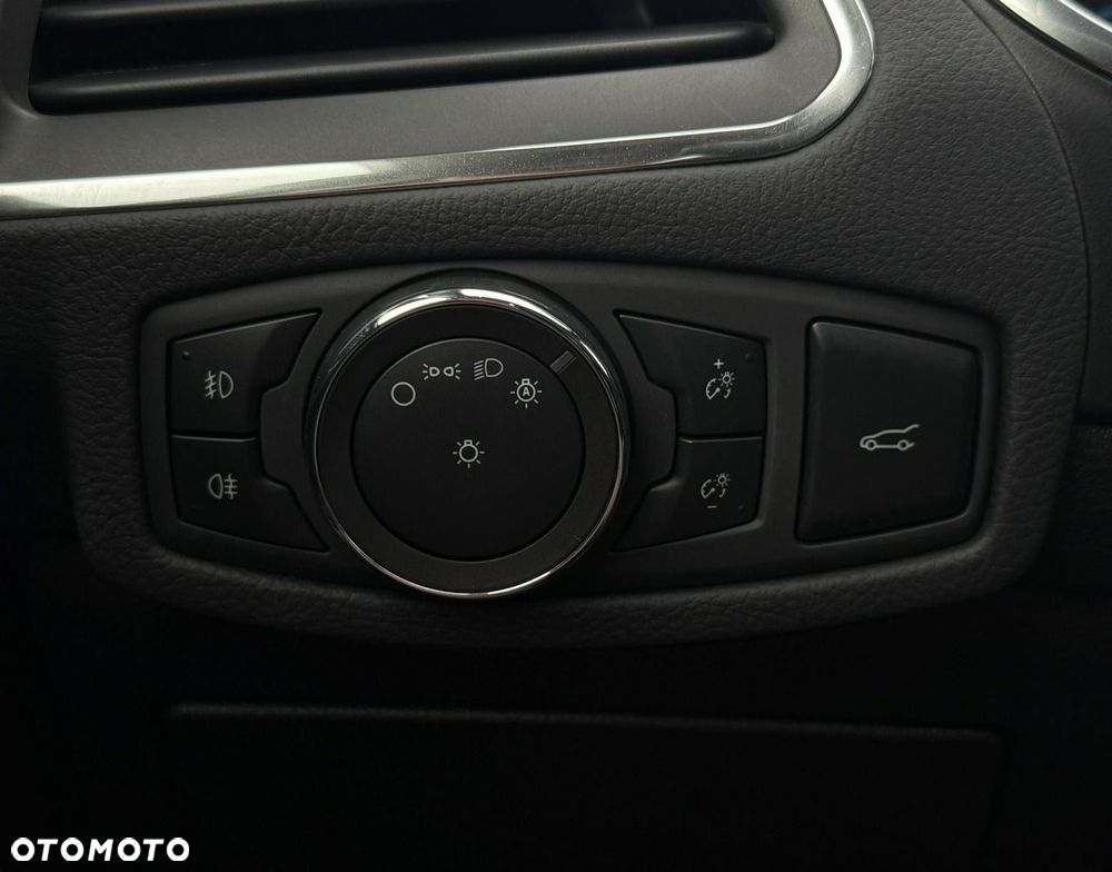 Ford S-Max 2.0 EcoBlue Titanium - 31