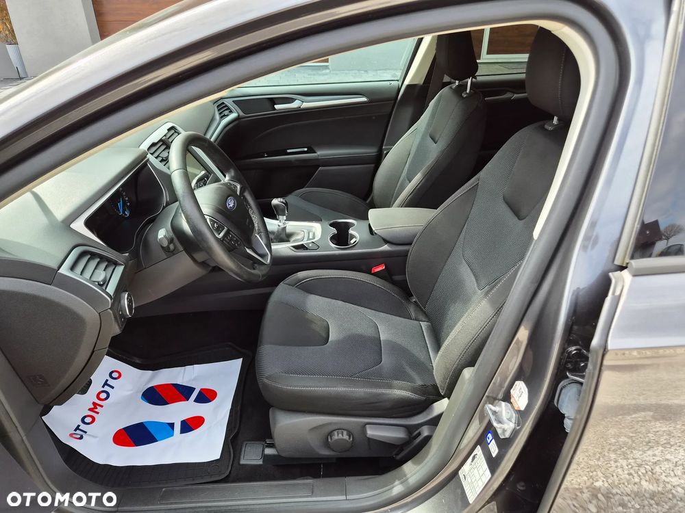 Ford Mondeo - 14
