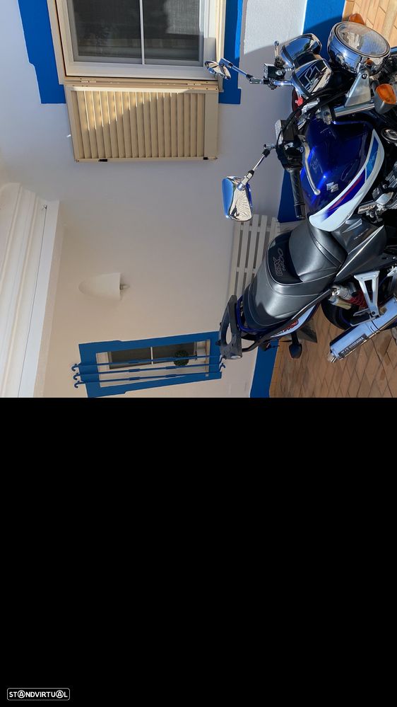 Suzuki GSX 1400 K7 FE - 2