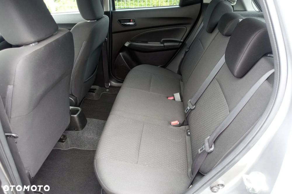 Suzuki Swift 1.2 Dualjet Hybrid Allgrip Comfort - 14