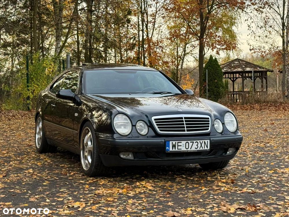 Mercedes-Benz CLK - 1