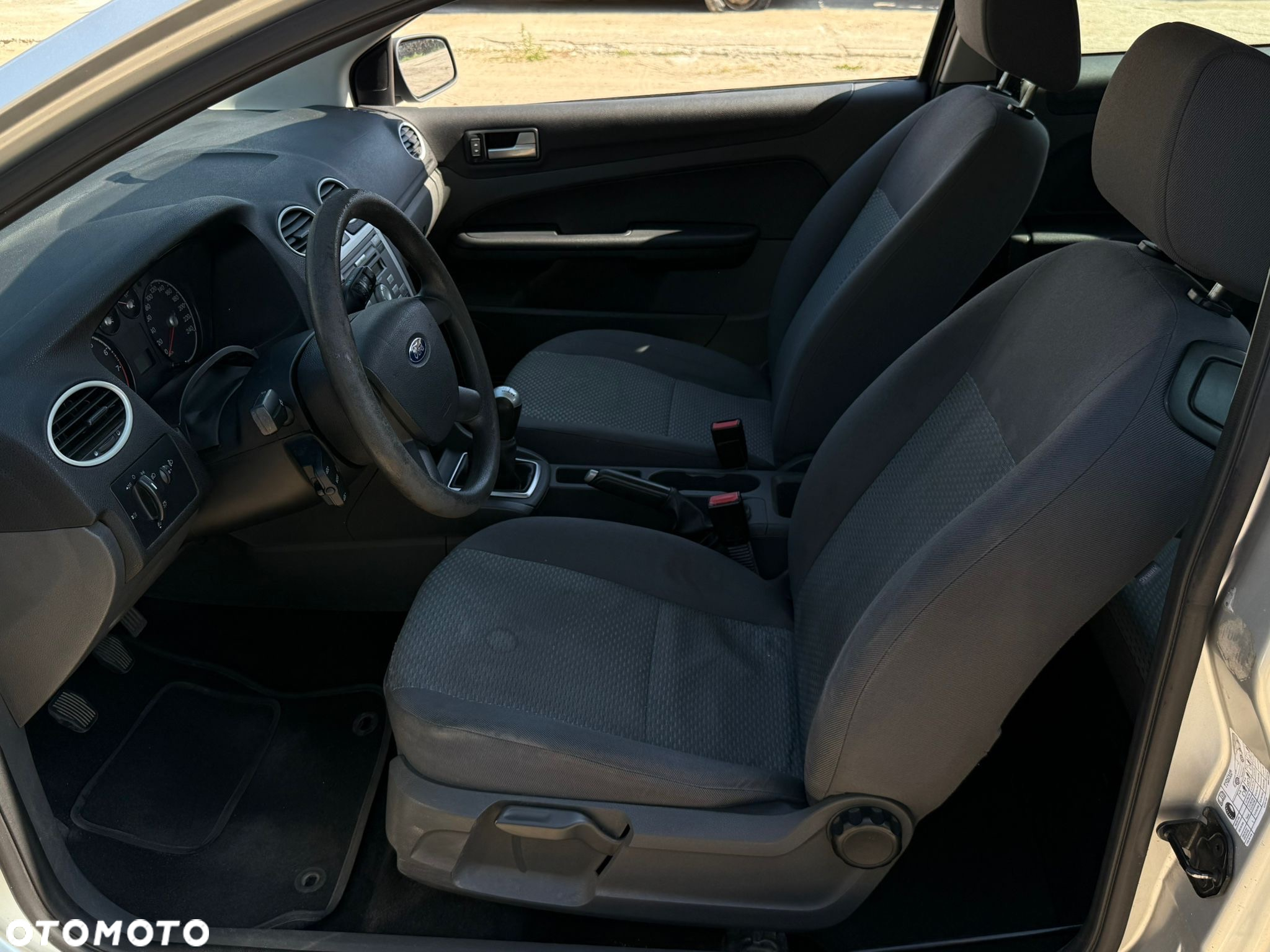 Ford Focus - 12