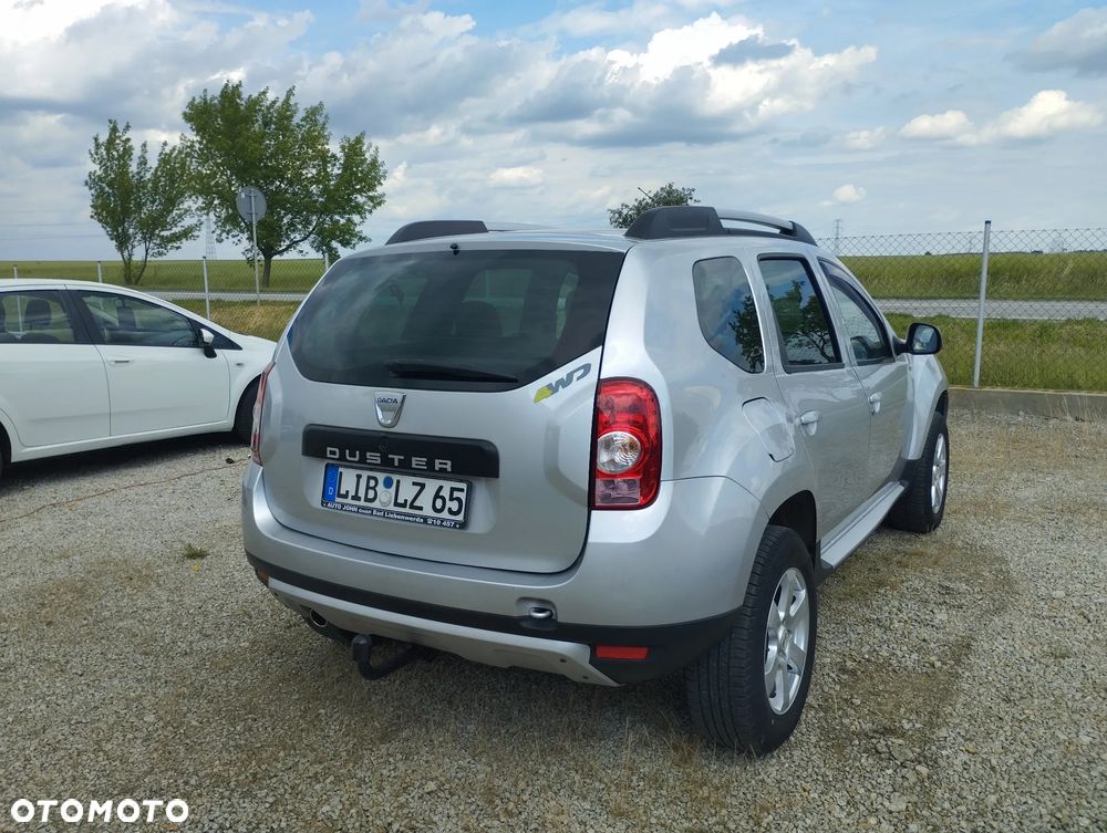 Dacia Duster 1.6 16V 4x4 Ambiance - 8