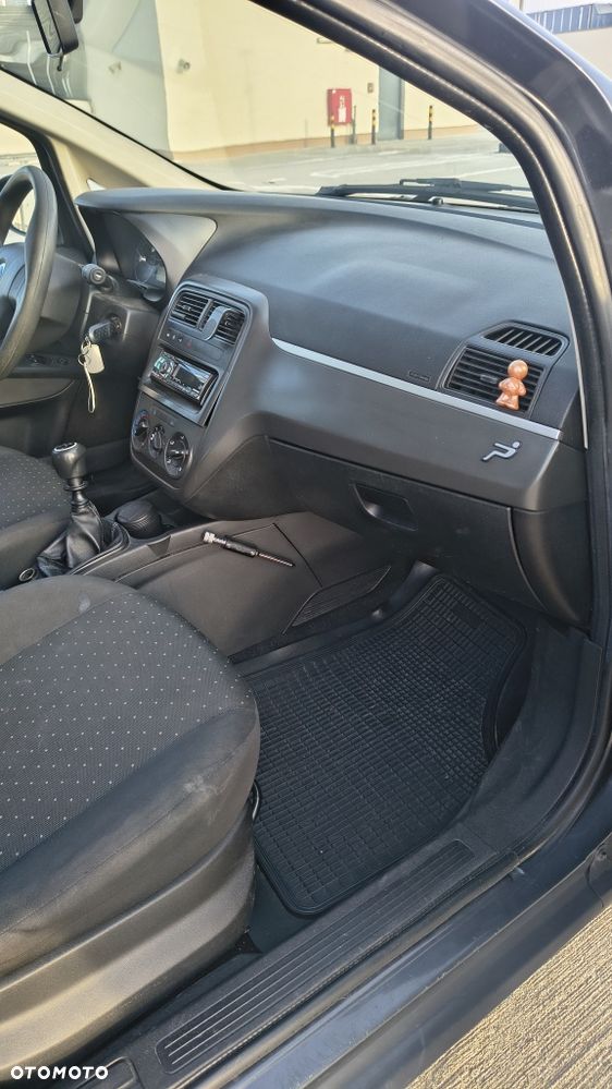 Fiat Grande Punto - 7