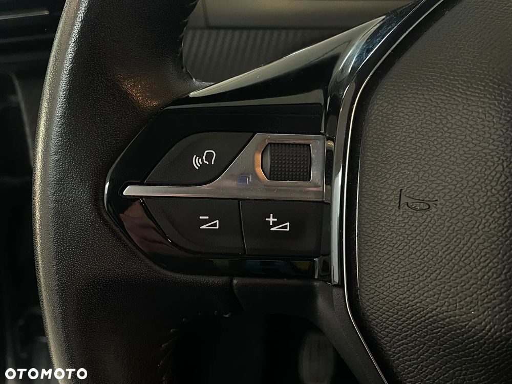 Peugeot 208 1.5 BlueHDi Allure S&S - 14
