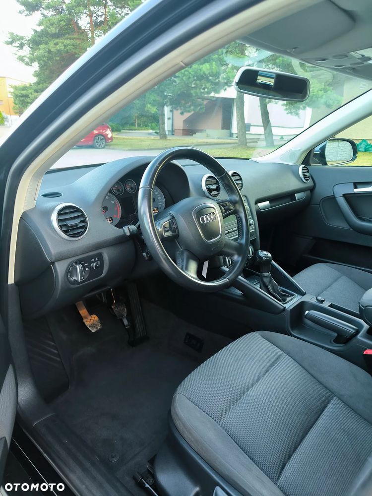 Audi A3 Sportback - 10