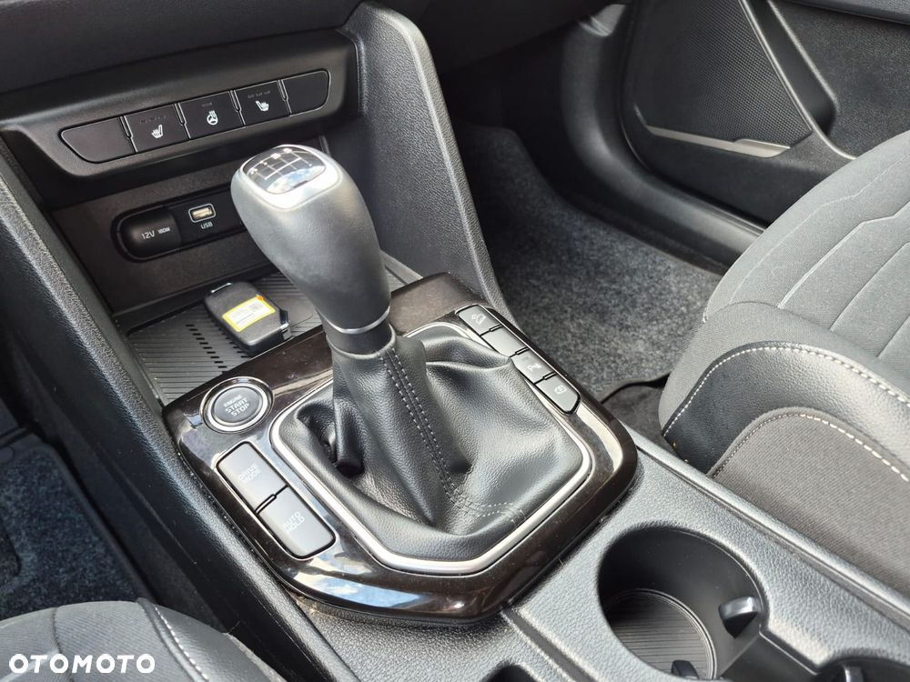 Kia Sportage 1.6 T-GDI 2WD Edition 7 - 11