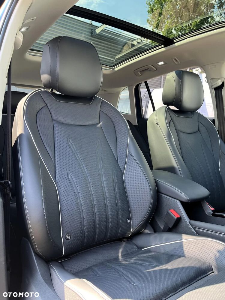 Volkswagen Tiguan 2.0 TDI Elegance DSG - 35