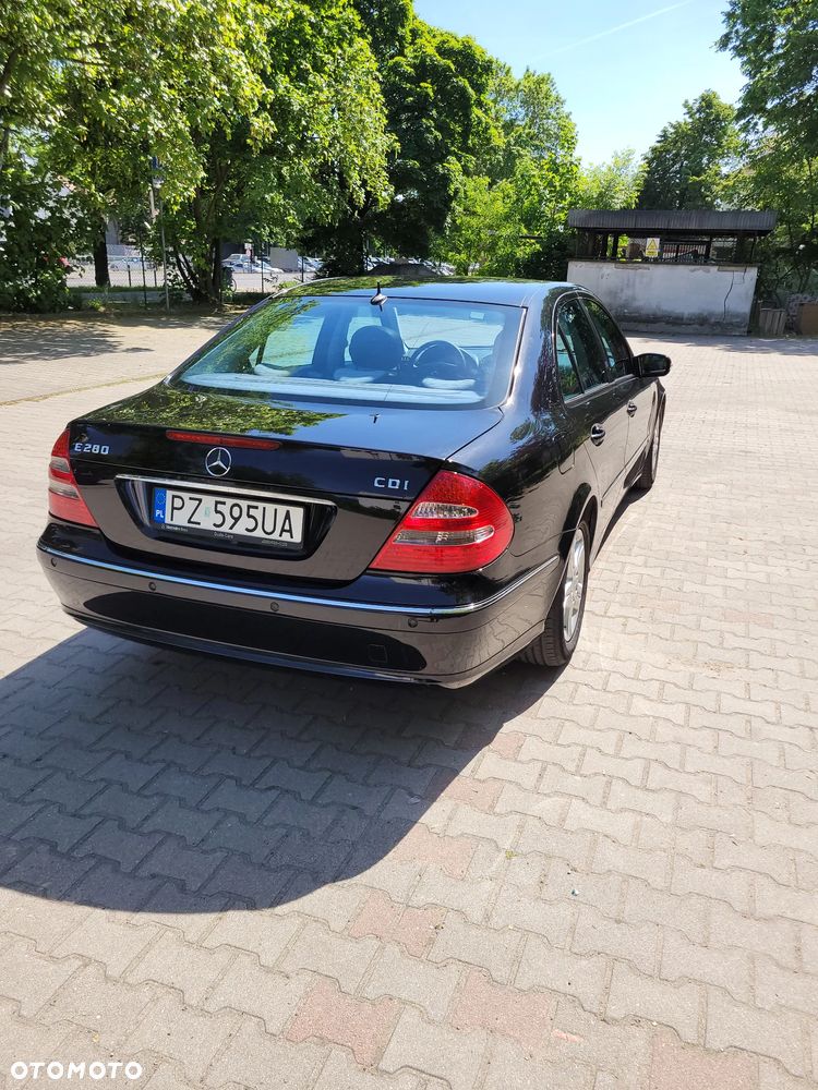 Mercedes-Benz Klasa E - 4