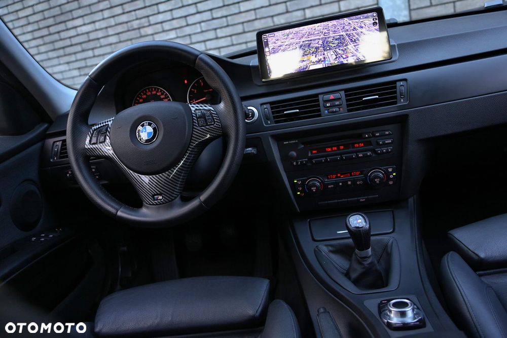 BMW Seria 3 - 22