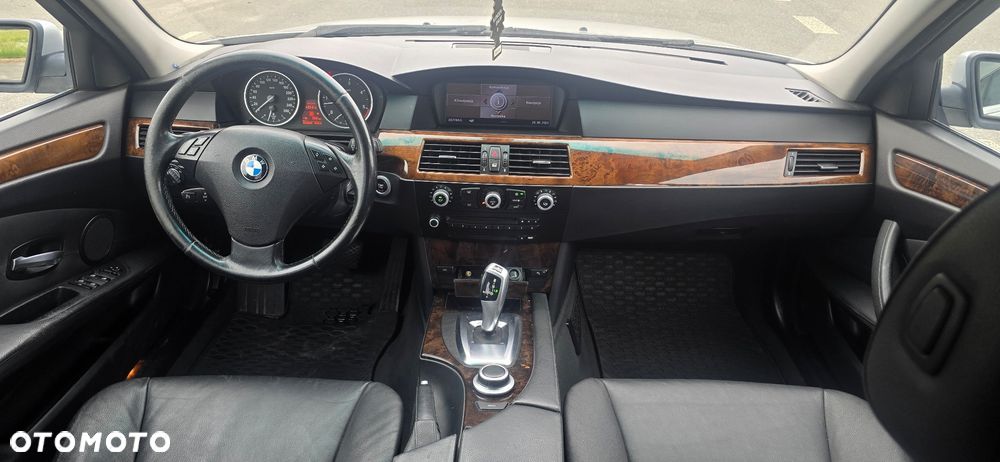 BMW Seria 5 - 11