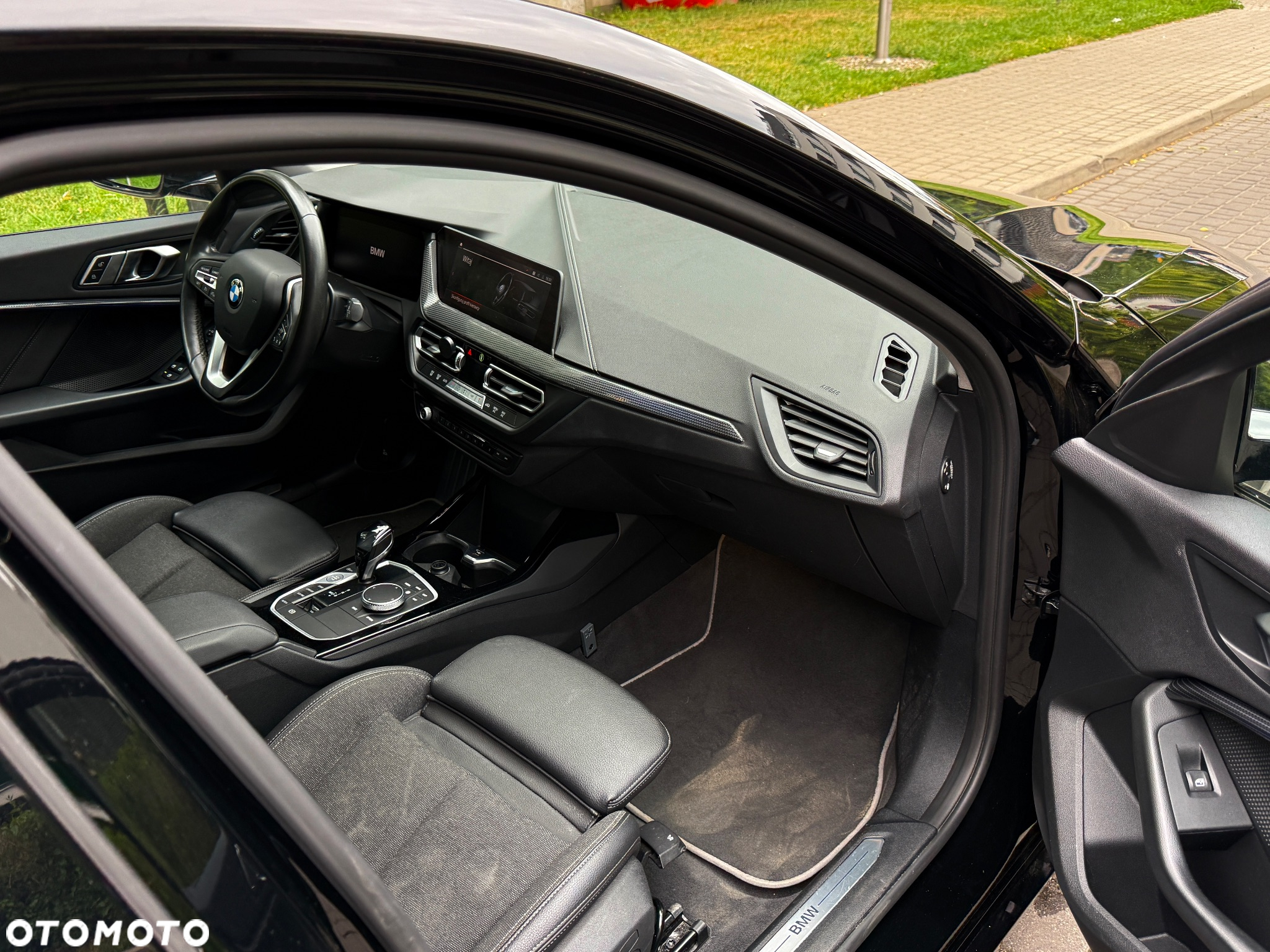 BMW Seria 1 118i M Sport - 32