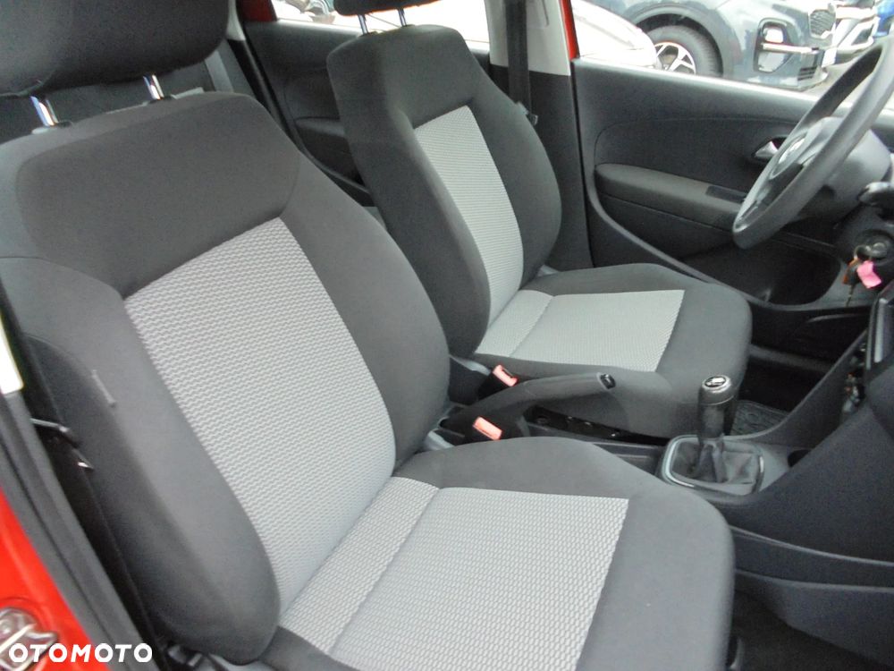 Volkswagen Polo 1.2 Team - 14