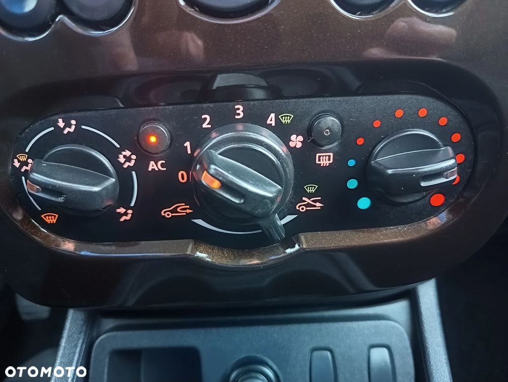 Dacia Duster 1.6 16V 4x2 Essentiel - 22