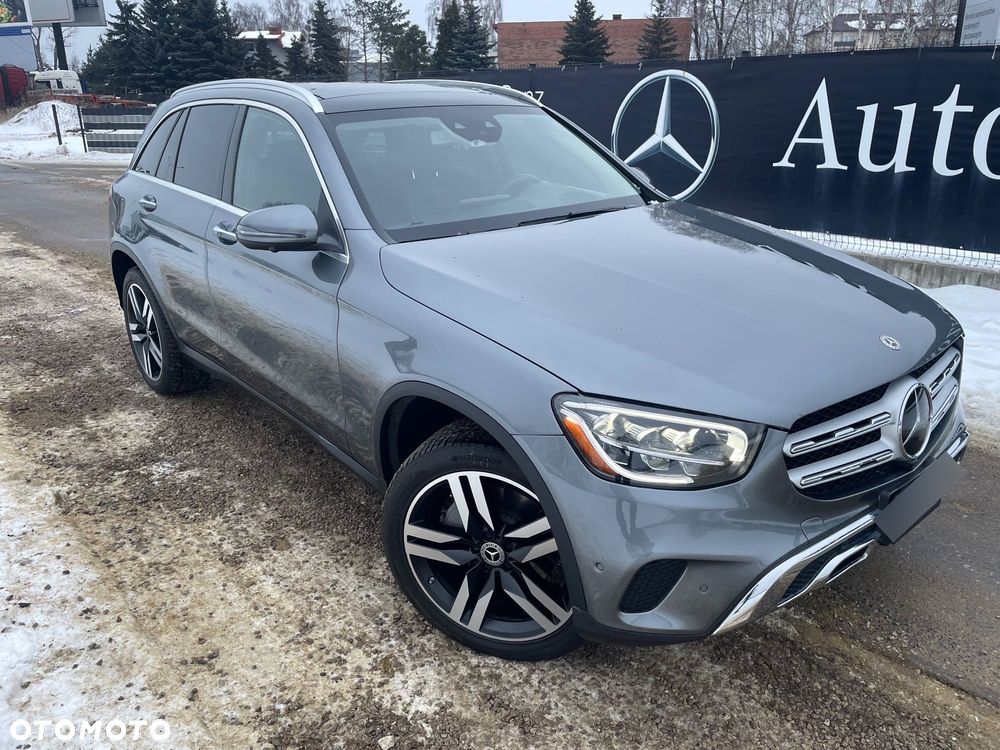 Mercedes-Benz GLC 300 4Matic 9G-TRONIC Exclusive - 3