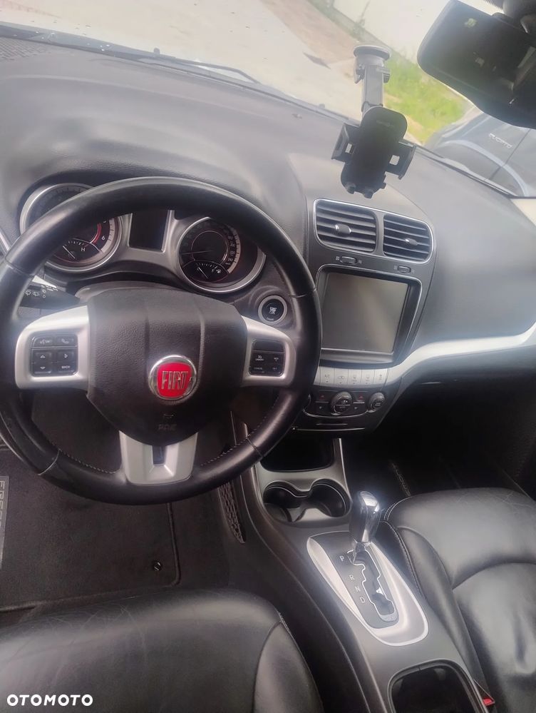 Fiat Freemont 2.0 Multijet Lounge AWD - 16