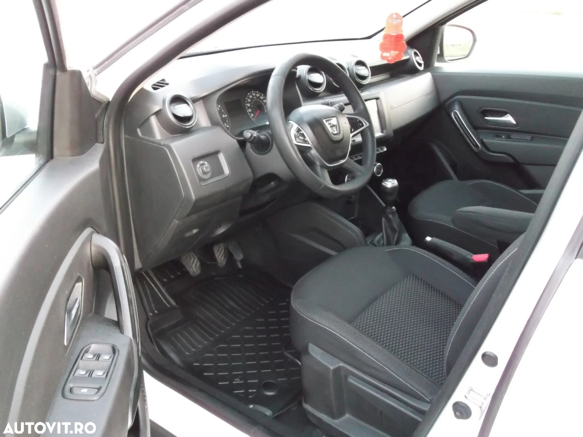 Dacia Duster 1.5 Blue dCi 4WD Prestige jante 16" - 5