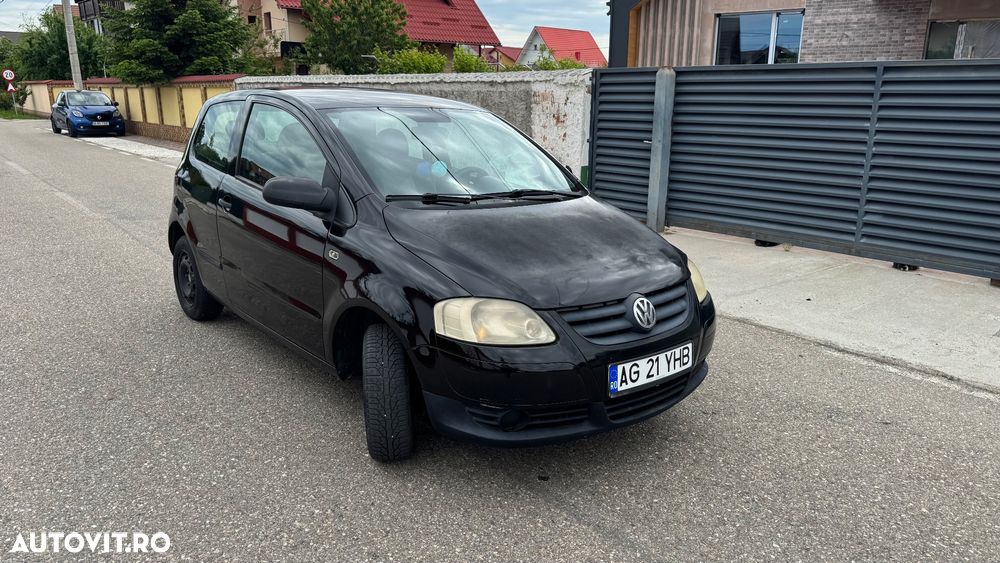 Volkswagen Fox - 2