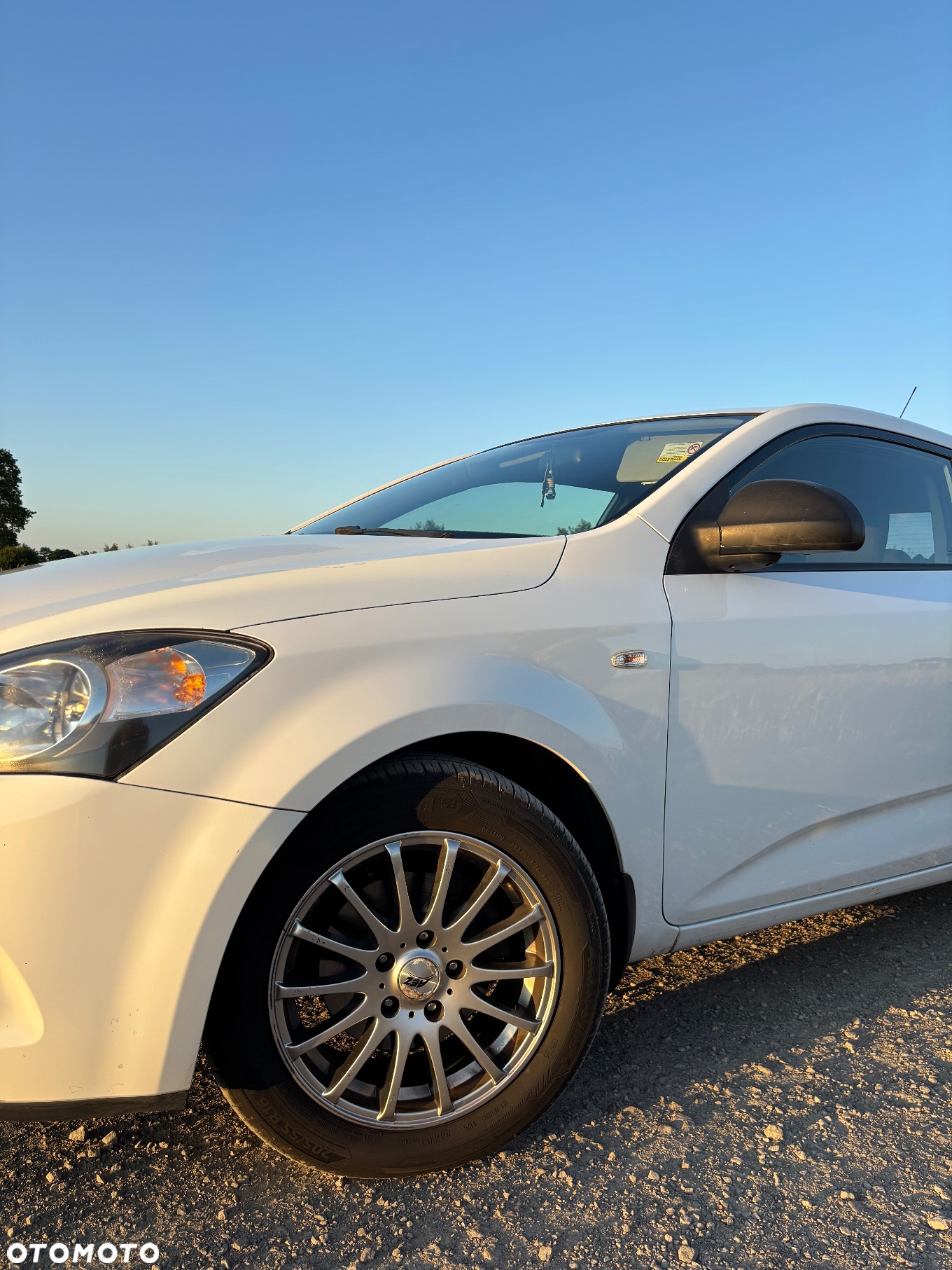 Kia Ceed - 7