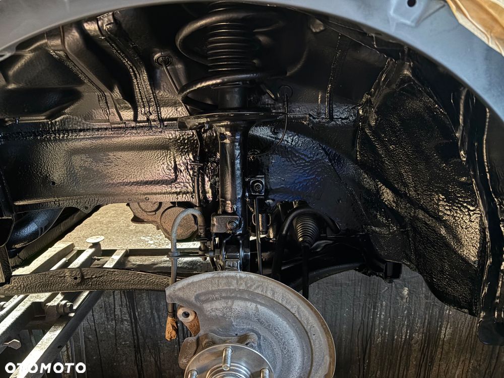 Mitsubishi Eclipse Cross - 24