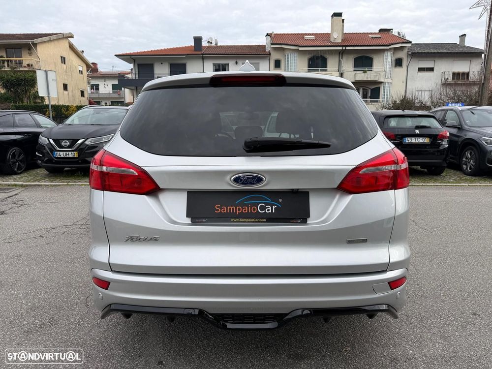 Ford Focus SW 1.0 EcoBoost MHEV ST-Line - 12
