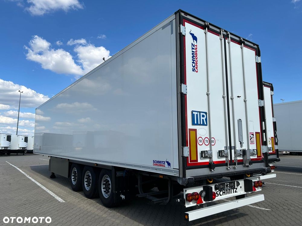Schmitz Cargobull ThermoKing SLXi300; DOST; Uchwyty promowe, Paleciara - 19