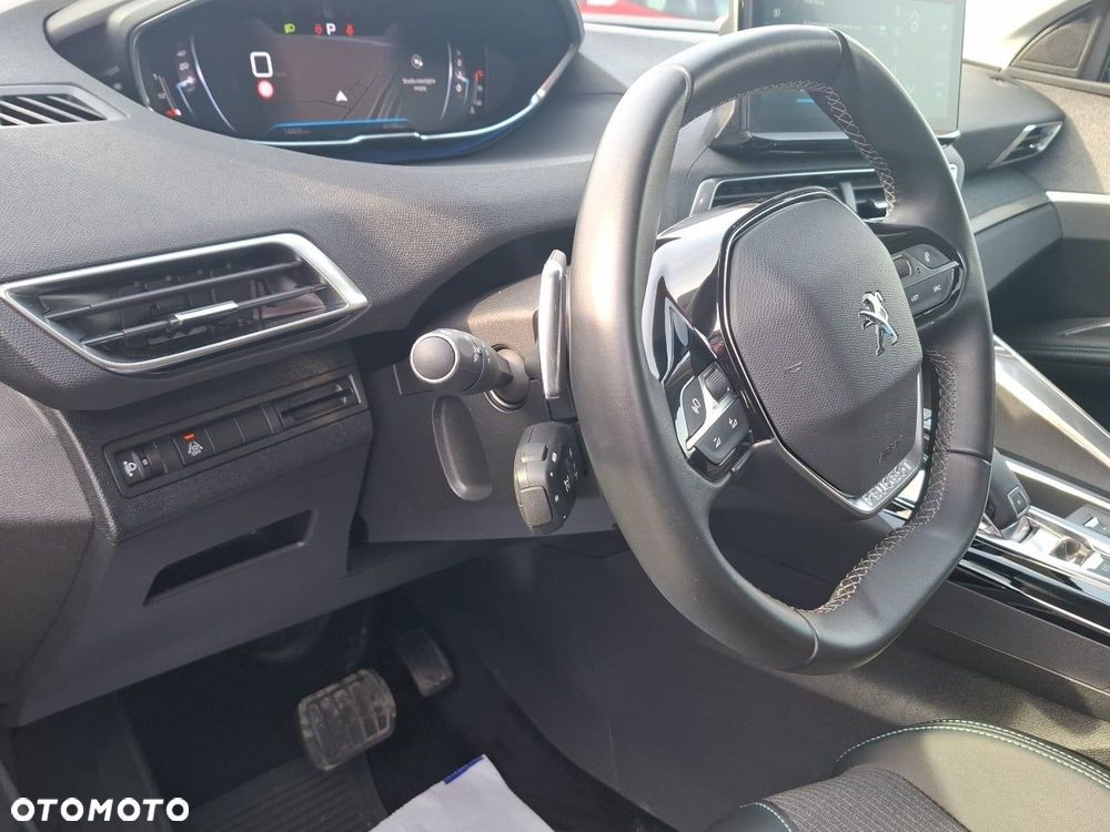 Peugeot 3008 1.2 PureTech Allure Pack S&S EAT8 - 18