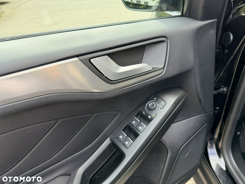 Ford Focus - 19