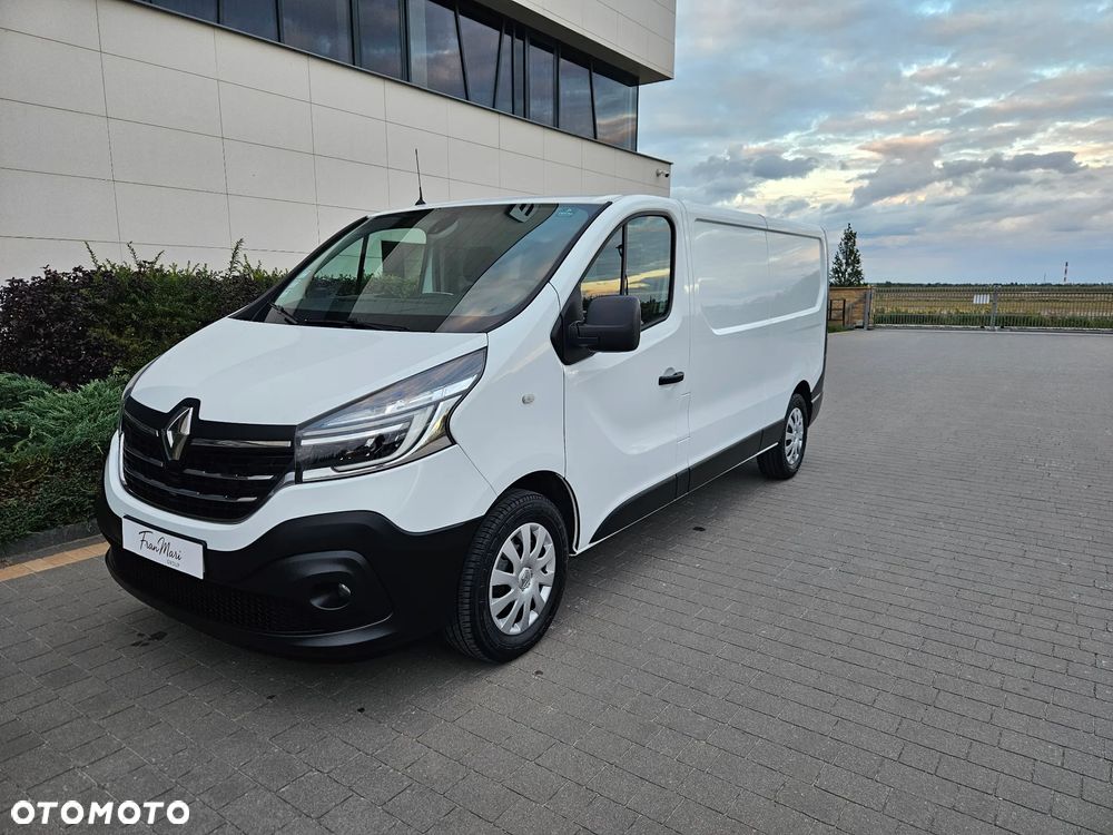 Renault Trafic - 23