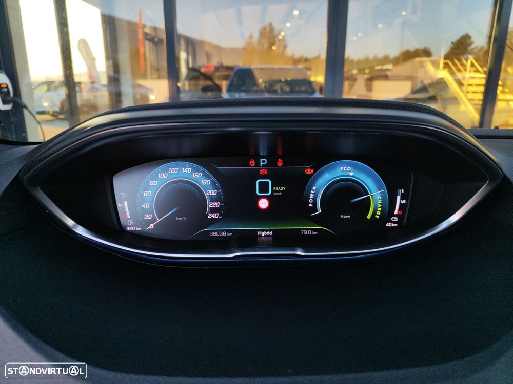 Peugeot 3008 1.6 Hybrid GT e-EAT8 - 29