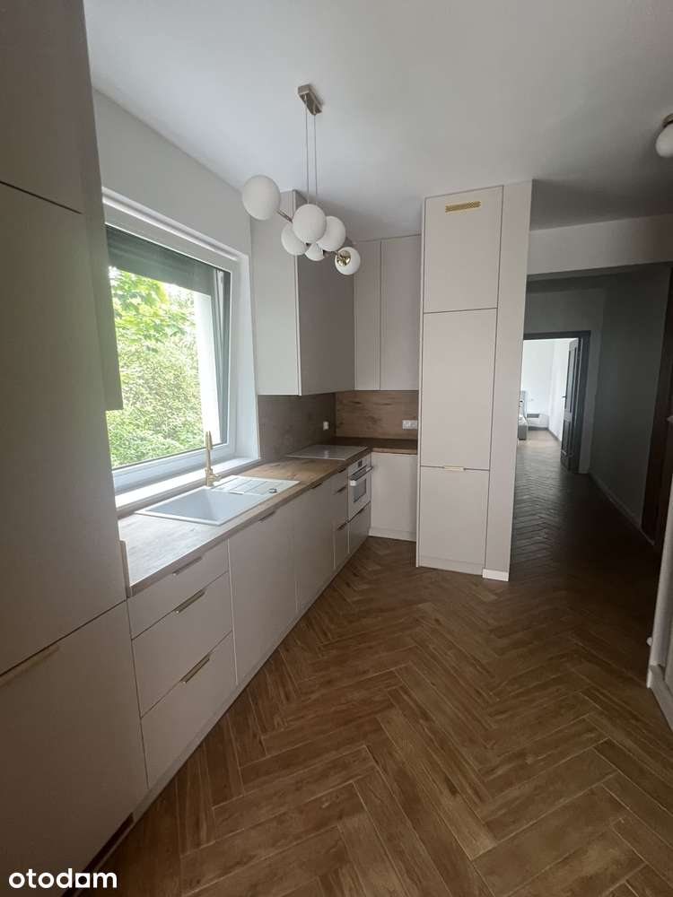 Nowe umeblowane mieszkanie balkon wysoki standard 5 C komórka gratis