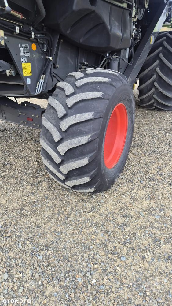 Claas Lexion 540 z hederem - 10