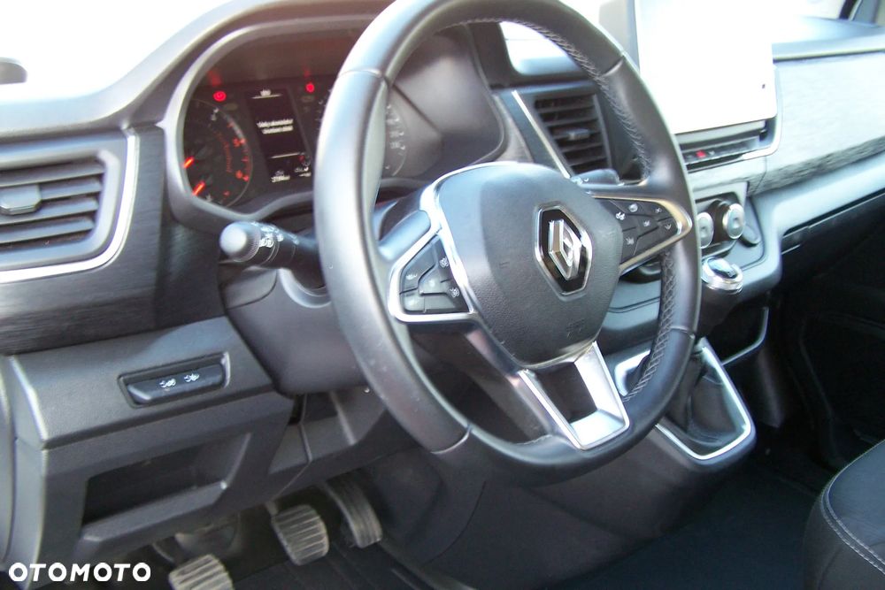 Renault Trafic - 8