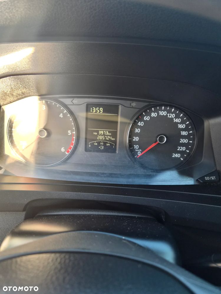 Volkswagen Transporter - 13