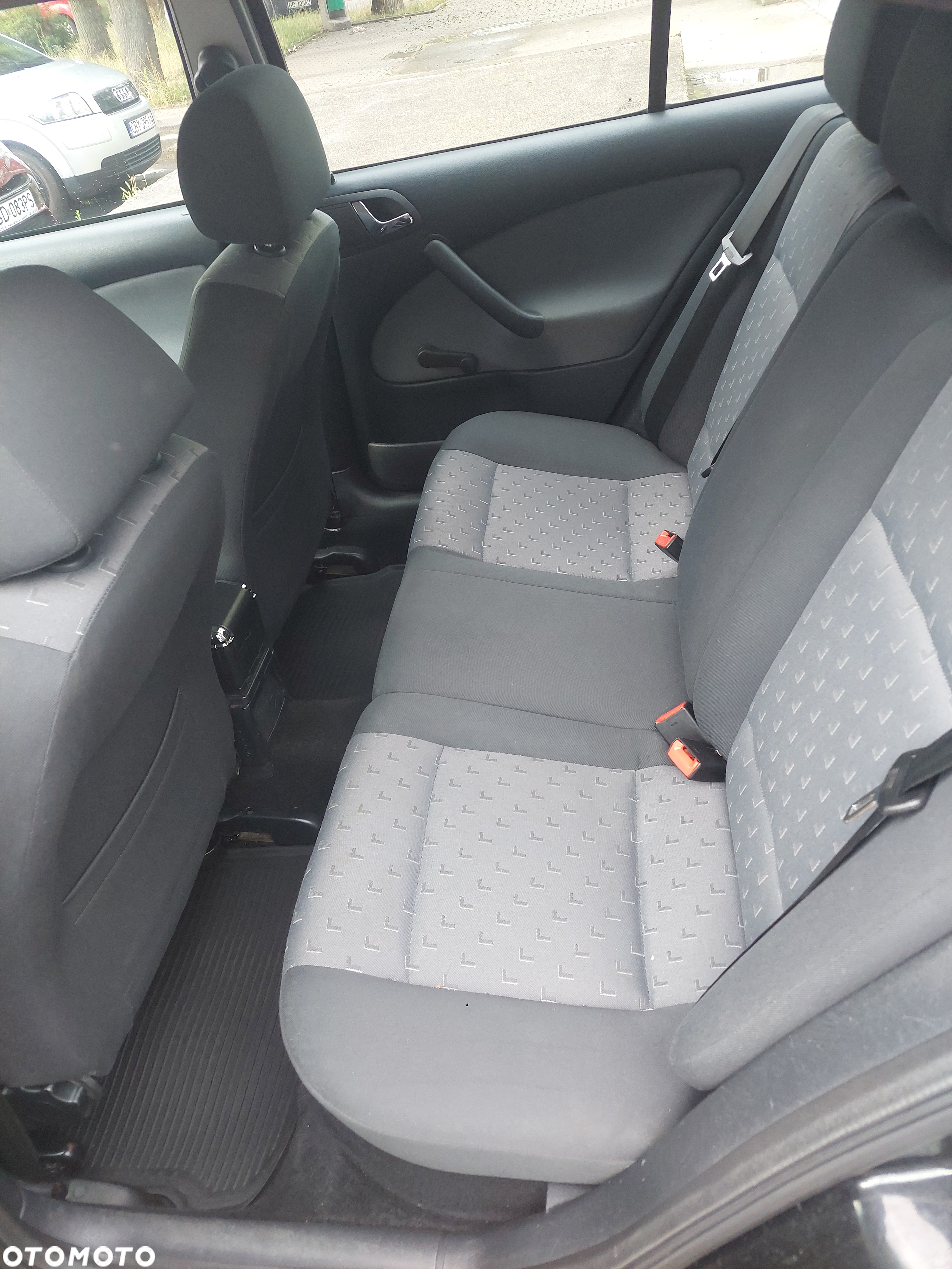 Skoda Octavia 1.6 Classic - 11