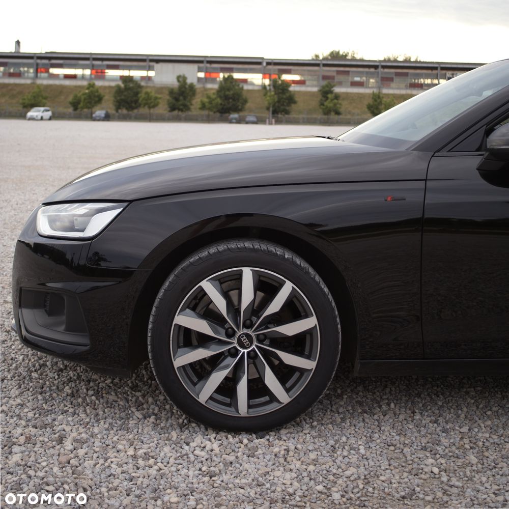 Audi A4 Limousine 35 TFSI mHEV S Line S tronic - 6